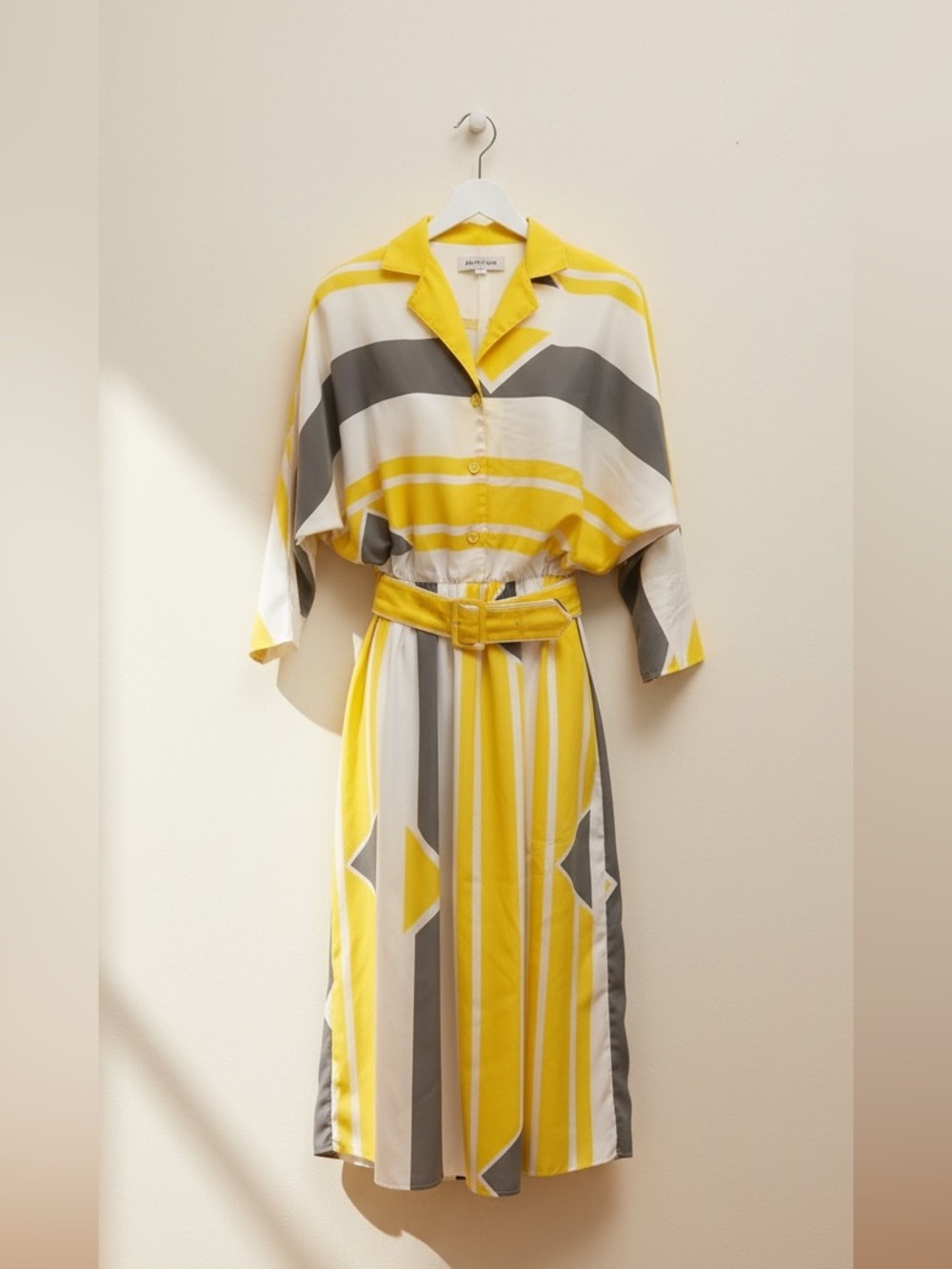 VTG Abstract Stripe Dolman Sleeve Midi Dress Yellow Grey Size 9